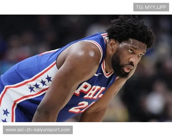 恩比德收下关键篮板 恩比德收下关键篮板